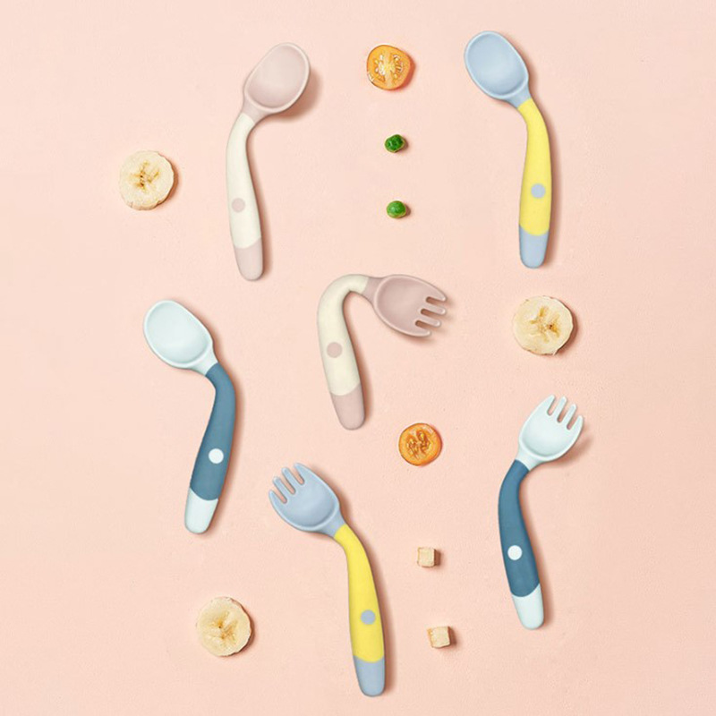 아기를위한 구부릴 수있는 실리콘 스푼 BPA 무료 식기 - Baby Food Eating 리뷰 및 가격